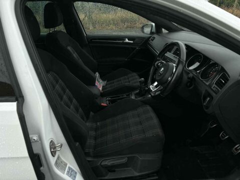 Volkswagen Golf 2.0 Golf GTD 5dr 13
