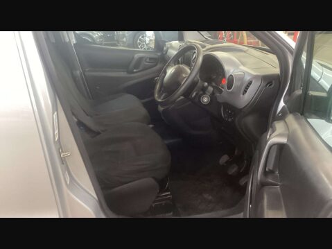 Peugeot Partner 1.6 Partner Professional L1 Blue HDi 9