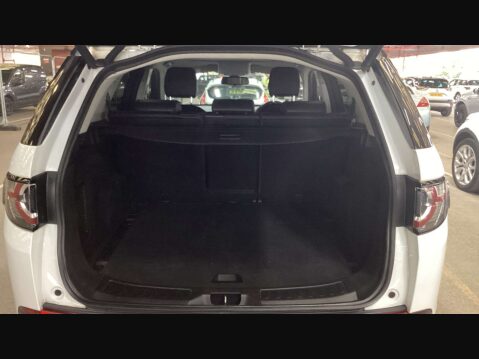 Land Rover Discovery Sport 2.0 Discovery Sport SE Tech TD4 4WD 5dr 7
