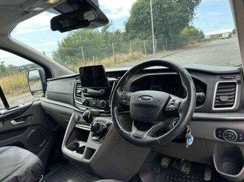 Ford Tourneo Custom 2.0 Tourneo Custom 310 Titanium TDCi 4dr 17