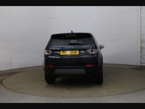 Land Rover Discovery Sport 2.0 Discovery Sport Black HSE TD4 Auto 4WD 5dr 3
