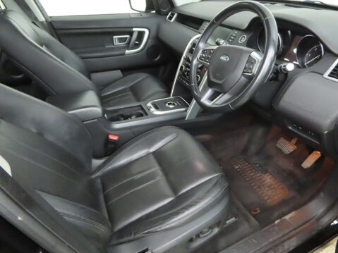 Land Rover Discovery Sport 2.0 Discovery Sport Black HSE TD4 Auto 4WD 5dr 9