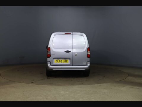 Vauxhall Combo 1.5 Combo 2300 Sportive S/S 4