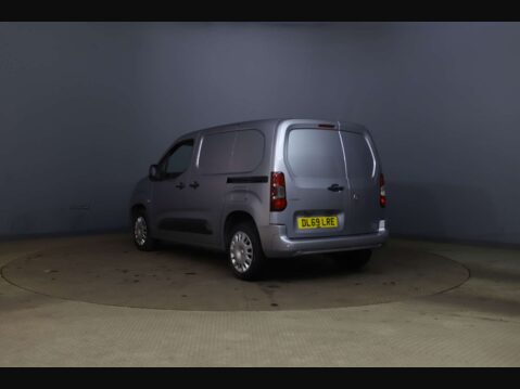 Vauxhall Combo 1.5 Combo 2300 Sportive S/S 5