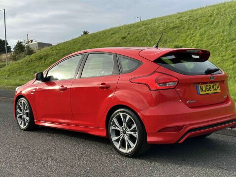 Ford Focus 1.0 Focus ST-Line 5dr 7