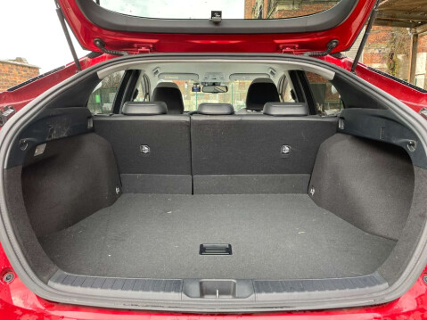 Toyota Prius 13