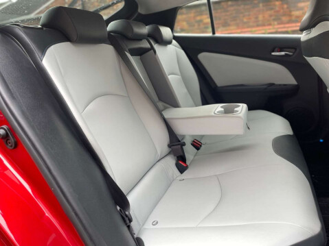 Toyota Prius 17