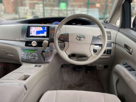 Toyota Estima 2.4 HV HYBRID X 8