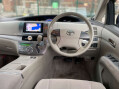Toyota Estima 2.4 HV HYBRID X 8