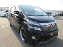 Toyota Vellfire 2.4 Z + 7 Seats + 20" Alloys