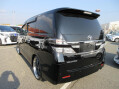 Toyota Vellfire 2.4 Z + 7 Seats + 20" Alloys 2