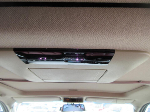 Nissan Elgrand E51 3.5 V6 HIGHWAY STAR Series 3 + 8 Seats + Sunroof + Red Leather 16