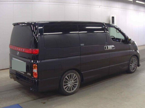 Nissan Elgrand E51 3.5 V6 HIGHWAY STAR Series 3 + 8 Seats + Sunroof + Red Leather 26