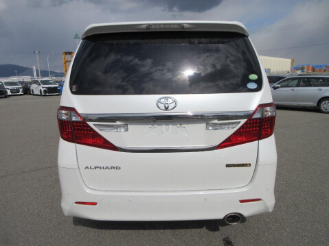 Toyota Alphard 2.4 240S TYPE GOLD II + 7 Seats 22