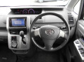 Toyota Voxy 2.0 ZS KIRAMEKI + 8 Seats 11