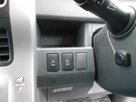 Toyota Voxy 2.0 ZS KIRAMEKI + 8 Seats 14
