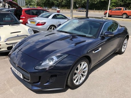 Jaguar F-Type 3.0 V6 Supercharged Coupe Auto with 48000m and FSH & Panoramic roof 17