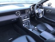 Mercedes-Benz SLK SLK250 BLUEEFFICIENCY petrol automatic ULEZ just 49,000m FSH 4