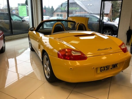 Porsche Boxster 986 3.2S Tiptronic with only 38000 miles and full service history 5