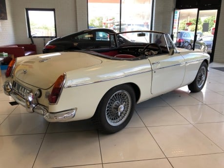 MG MGC ROADSTER Highly usable classic with thousands spent on it! 20