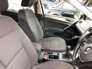 Volkswagen Golf 1.6 TDI MATCH BLUEMOTION TECHNOLOGY £0 tax DAB, sensors, alloys 5