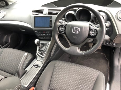 Honda Civic 1.8 I-VTEC SE PLUS NAVI 41000m with Service history 7