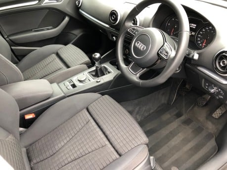 Audi A3 1.6 TDI SPORT 5 door 2 owners just 51,000 miles ULEZ compliant £0 tax 2