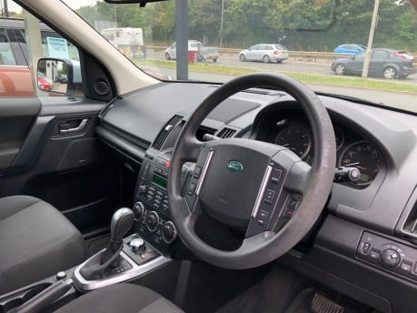 Land Rover Freelander 2.2 SD4 GS automatic just 61,000 miles, sidesteps, towbar, cruise control 2