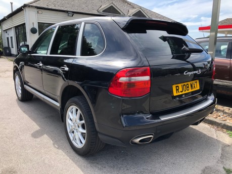 Porsche Cayenne 4.8 S TIPTRONIC S petrol automatic ULEZ compliant 70,000m 13