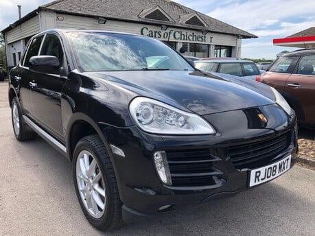 Porsche Cayenne 4.8 S TIPTRONIC S petrol auto ULEZ compliant 70,000m £15000 of Options 