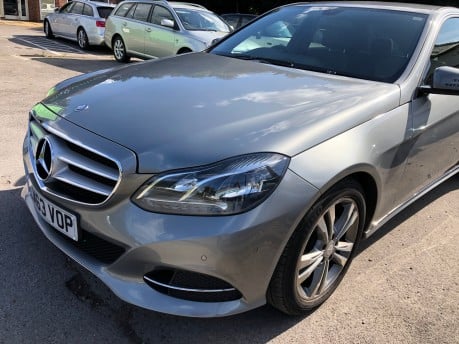 Mercedes-Benz E Class E220 CDI SE automatic 52,000 miles £35 tax, DAB, heated seats, sensors 15