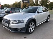 Audi A4 ALLROAD 2.0 TDI QUATTRO 4x4 only 73000m FSH 1 Owner 11