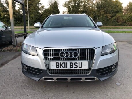 Audi A4 ALLROAD 2.0 TDI QUATTRO 4x4 only 73000m FSH 1 Owner 28