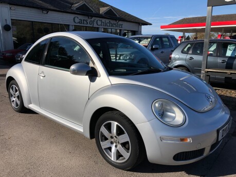 Volkswagen Beetle 1.6 LUNA 8V petrol 2 owners just 26,000 miles! cambelt changed 4