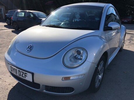 Volkswagen Beetle 1.6 LUNA 8V petrol 2 owners just 26,000 miles! cambelt changed 14