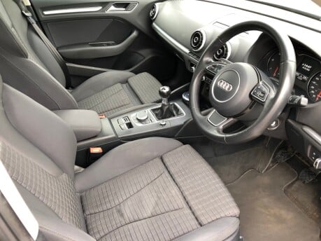 Audi A3 2.0 TDI SPORT 78,000m 1 owner, panroof, DAB, bluetooth, nav, £20 tax 6