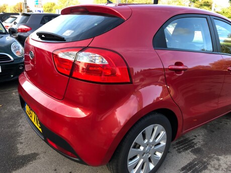 Kia Rio 1.4 2 petrol manual 5 door 66,000 miles FSH £160 tax, ULEZ compliant 25