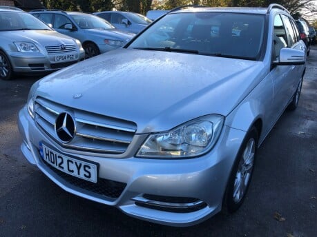 Mercedes-Benz C Class SOLD C180 BLUEEFFICIENCY EXECUTIVE SE automatic petrol 74,000m £190 tax 11