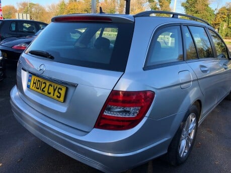 Mercedes-Benz C Class SOLD C180 BLUEEFFICIENCY EXECUTIVE SE automatic petrol 74,000m £190 tax 16