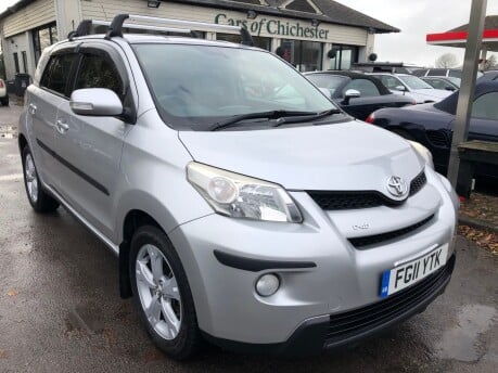 Toyota Urbancruiser 1.4 D-4D 4WD 70,000m FSH, £160 road tax 9