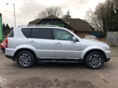 SsangYong Rexton 2.0 XDI EX automatic 55,000m FSH Leather seats, cruise, rear camera Sat Nav 2