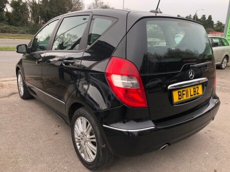 Mercedes-Benz A Class A160 ELEGANCE SE automatic petrol 5 door 62,000 FSH ULEZ compliant 12