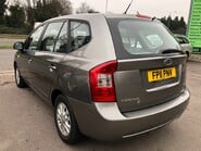 Kia Carens 1.6 CRDI 1 just 49,000 miles service history, radio CD, electric windows 12