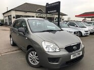 Kia Carens 1.6 CRDI 1 just 49,000 miles service history, radio CD, electric windows