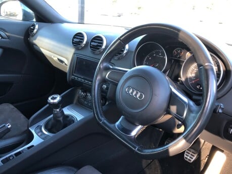 Audi TT 2.0 TFSI petrol manual convertible 69,000 miles ULEZ compliant 2