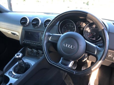 Audi TT 2.0 TFSI petrol manual convertible 69,000 miles ULEZ compliant 4