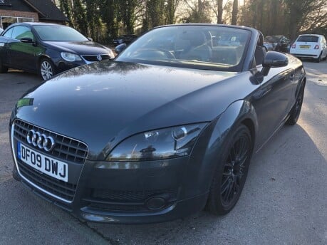 Audi TT 2.0 TFSI petrol manual convertible 69,000 miles ULEZ compliant 26