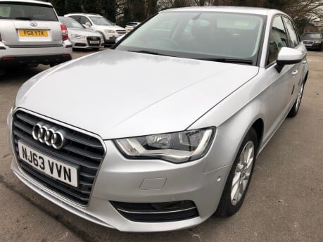 Audi A3 2.0 TDI SE automatic 2 owners, just 41,000m NAV, DAB, LEATHER, REAR CAMERA 28