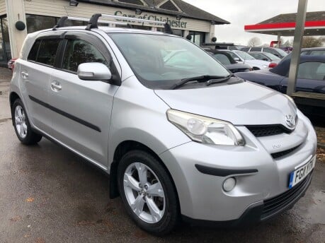 Toyota Urbancruiser 1.4 D-4D 4X4 Full service history 70,000 miles, sensors, folding mirrors 3