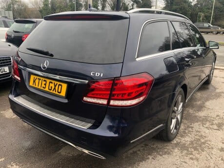 Mercedes-Benz E Class E220 CDI SE automatic diesel estate 75,000m NAV, leather, heated seats 4